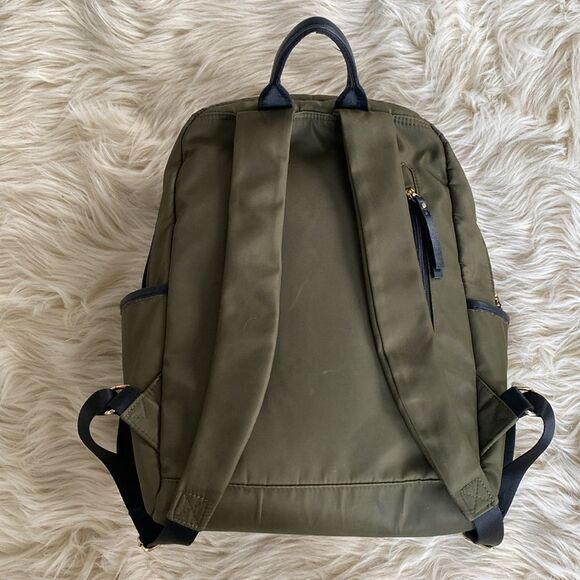 Tutilo New York Olive Green Laptop Backpack- Gently Used - Picture 4 of 7